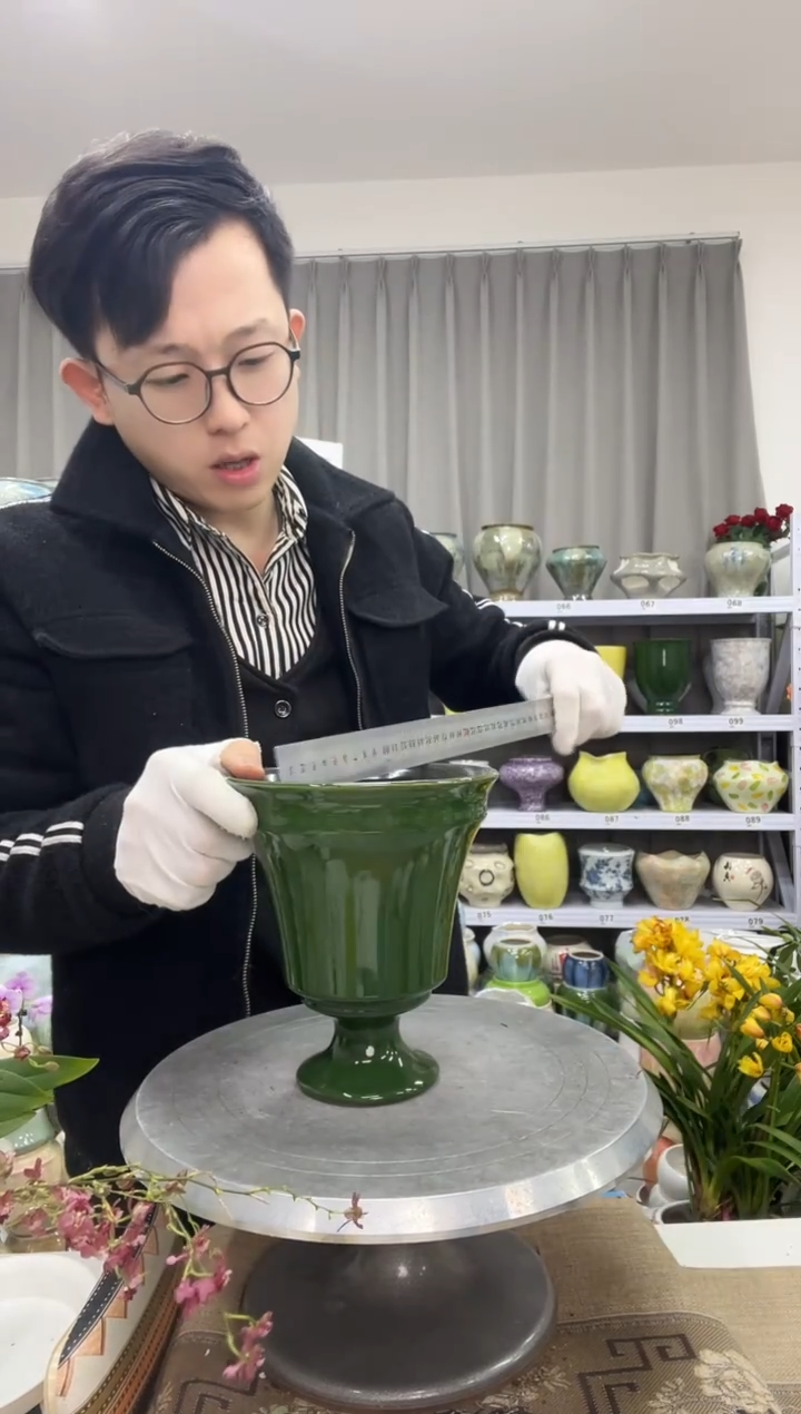 【12.21】花盆链接 高：17  口：14