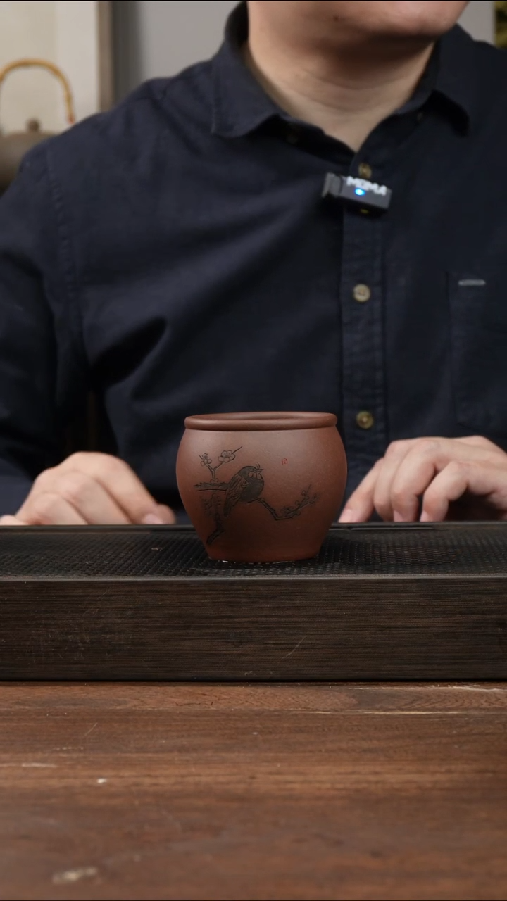 茶杯紫砂紫泥 小鸟  刻绘大缸杯 ！  