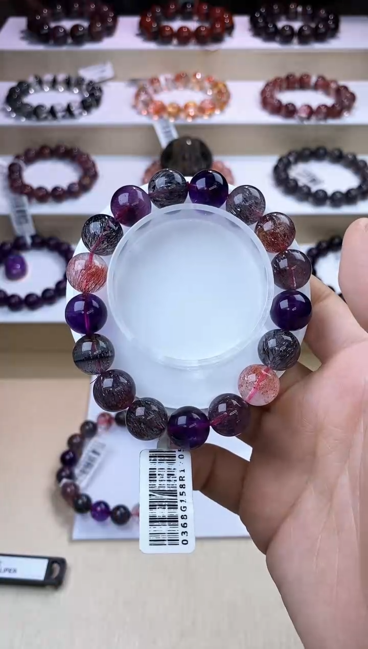 【闪购商品】水晶手链未镶嵌黑加仑超七12m+