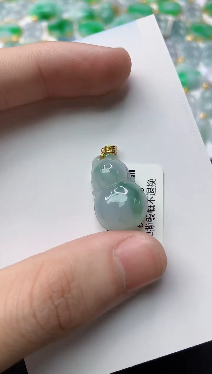 【闪购商品】翡翠颈饰18K金镶嵌60.........