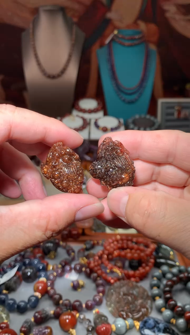 未镶嵌珠宝半成品水晶黑金超金蟾，多样性发其一