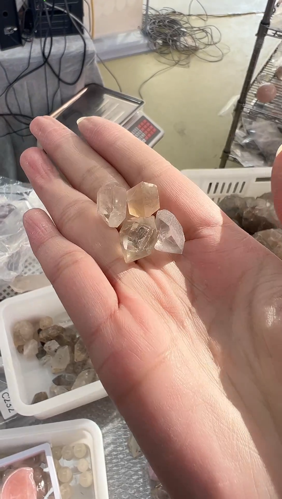 未镶嵌珠宝半成品水晶 S661 拍一发四