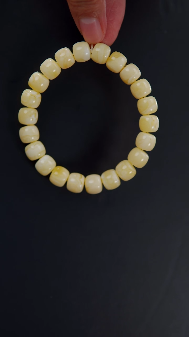 【闪购商品】蜜蜡手链未镶嵌14.53精工老型手串