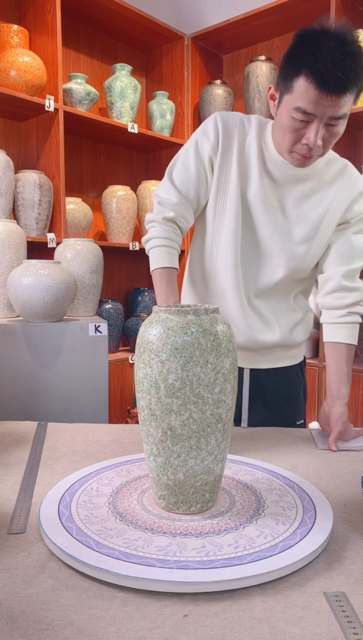 【闪购商品】瓶春意盎然 大号  陶瓷花瓶 无花