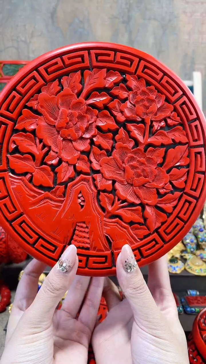 【闪购商品】非遗雕漆花卉盒子