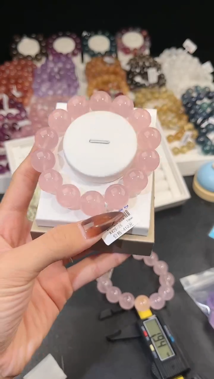 【闪购商品】水晶手链未镶嵌多样性发一粉晶16mm