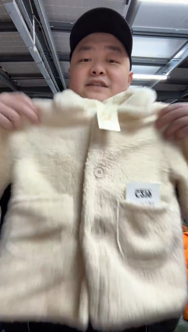 图****?女童外套219 100