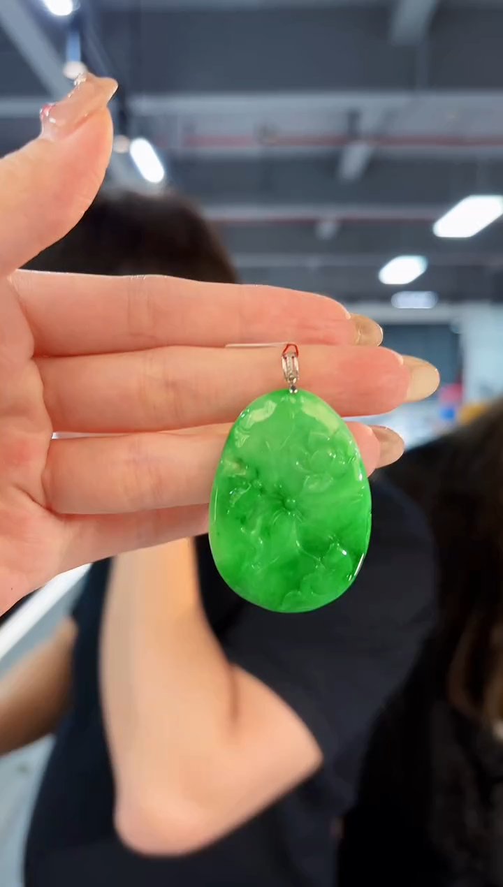 【闪购商品】翡翠颈饰18K金镶嵌 缅料A货/支持复检/一件