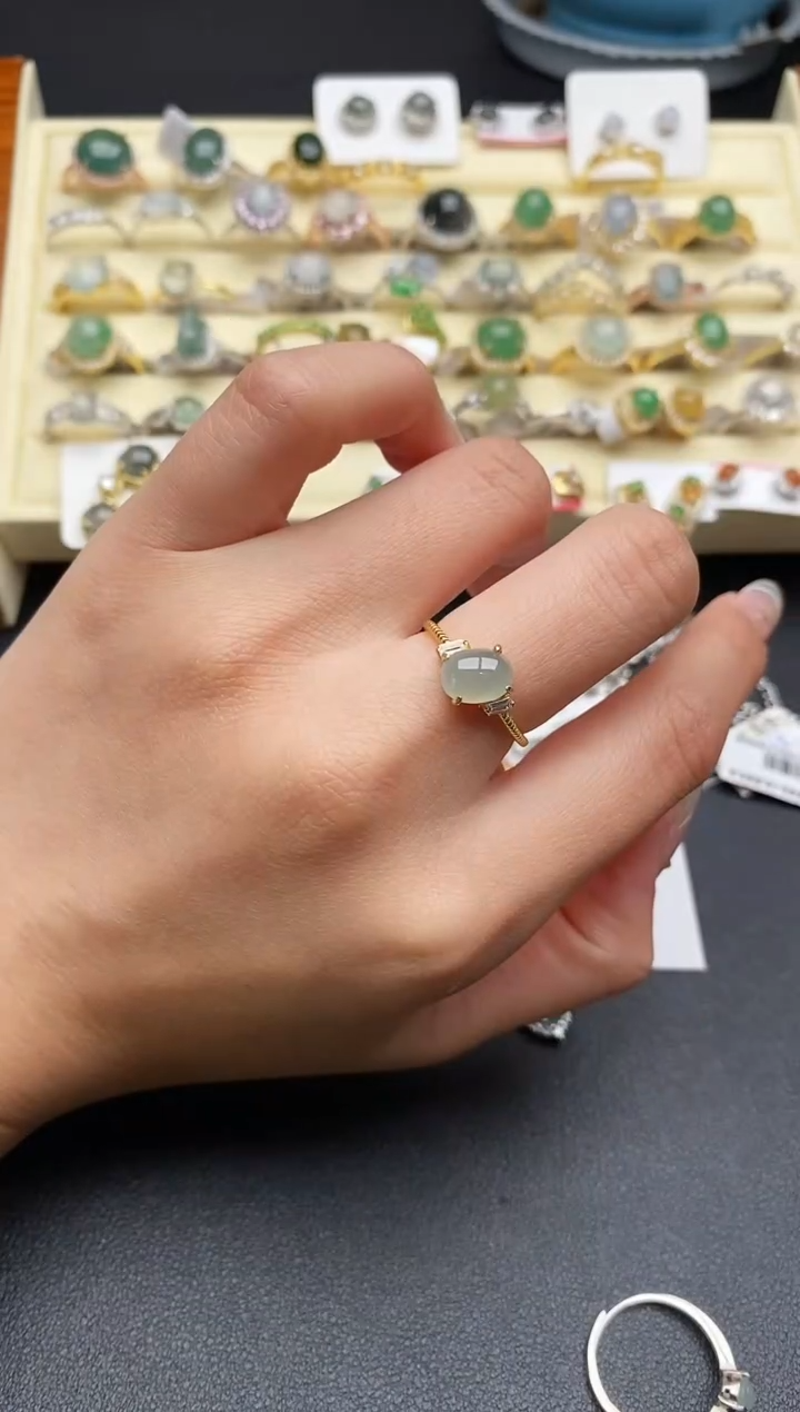 【闪购商品】翡翠戒指银S925镶嵌222222222+2