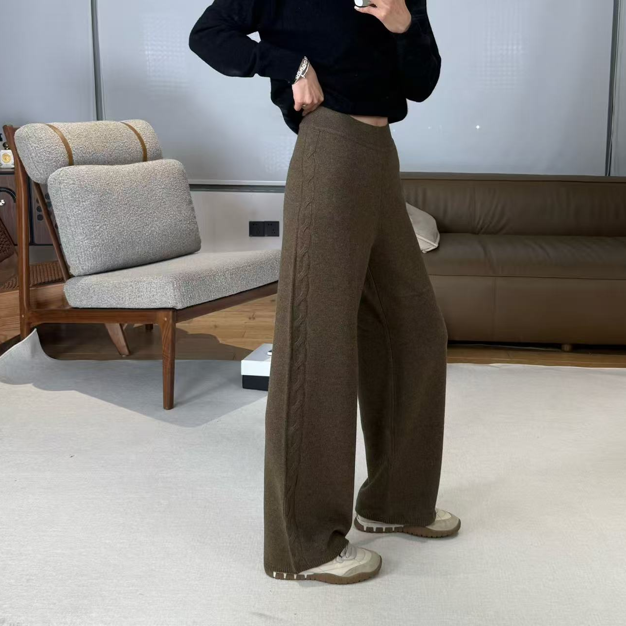 咖啡色直筒羊毛休闲裤 YS817