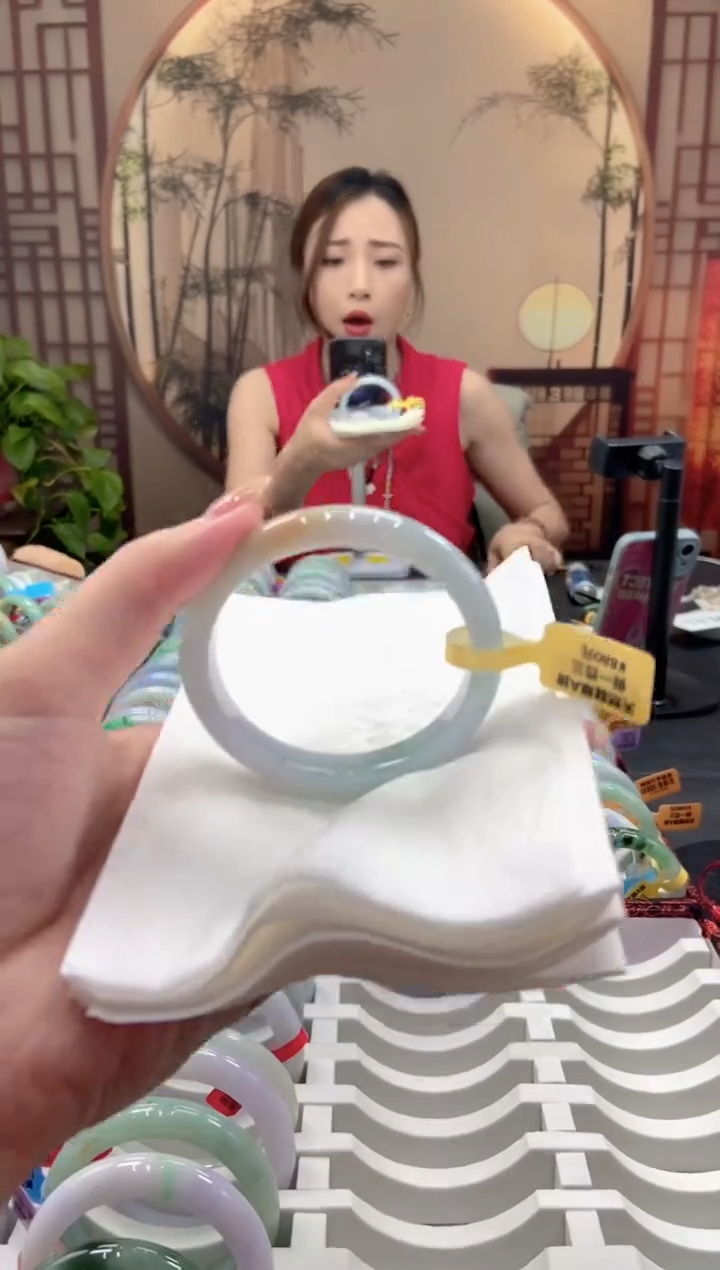 翡翠手镯未镶嵌000029379