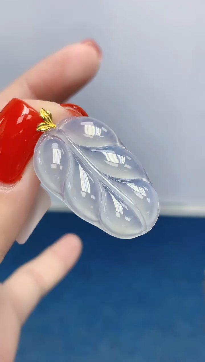 颈饰18K金镶嵌翡翠天然缅甸翡翠A货翡翠百元以上9元证书费自理