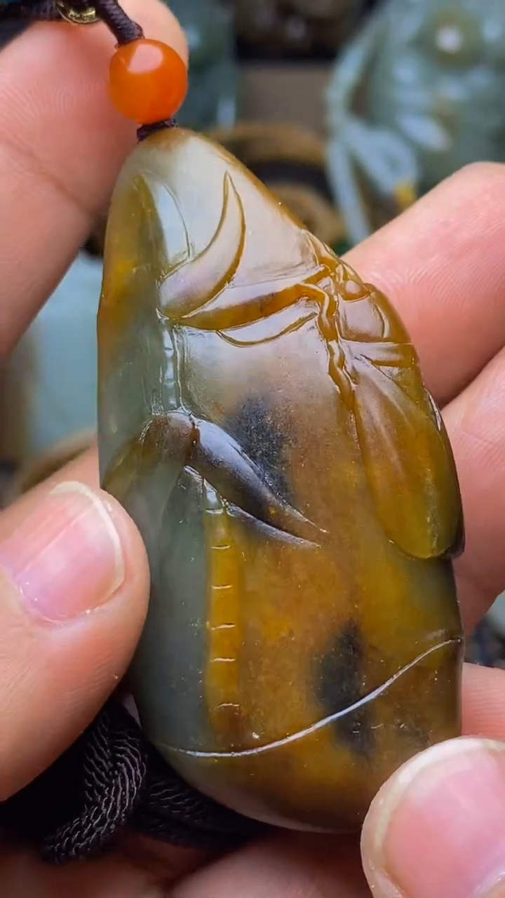 未镶嵌和田玉挂件1