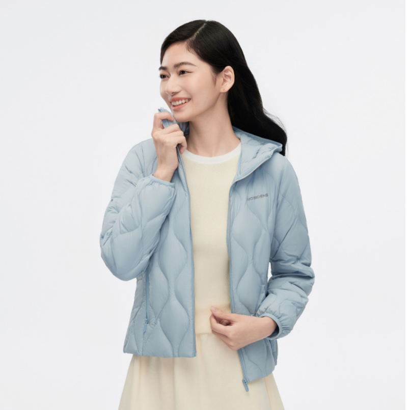 鹅绒秋冬季新款女短款轻薄保暖百搭时尚鹅绒连帽