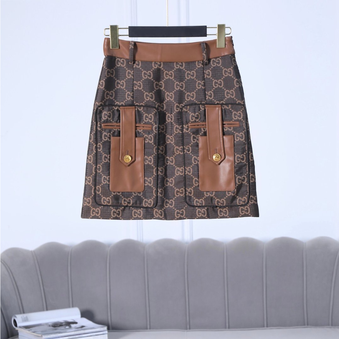 W慕溢-046时尚咖色拼皮提花半裙