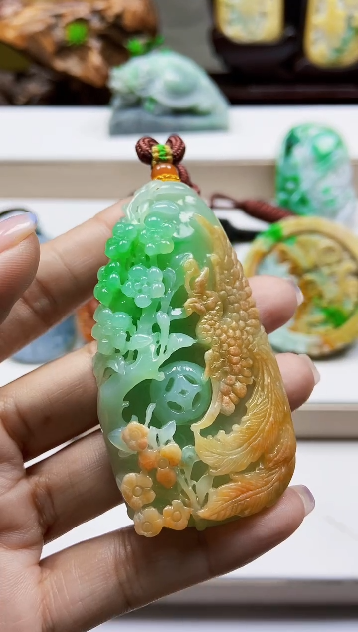 颈饰未镶嵌翡翠翡翠A货