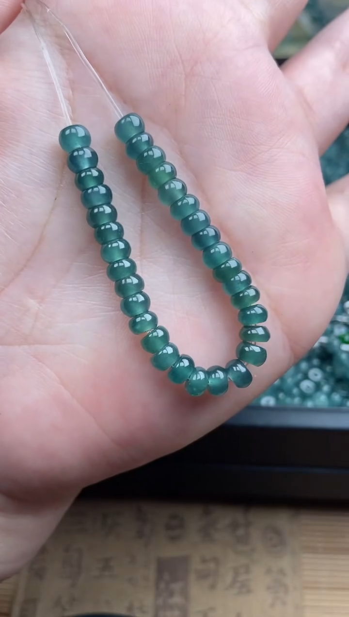 【闪购商品】翡翠手串未镶嵌算盘珠深色