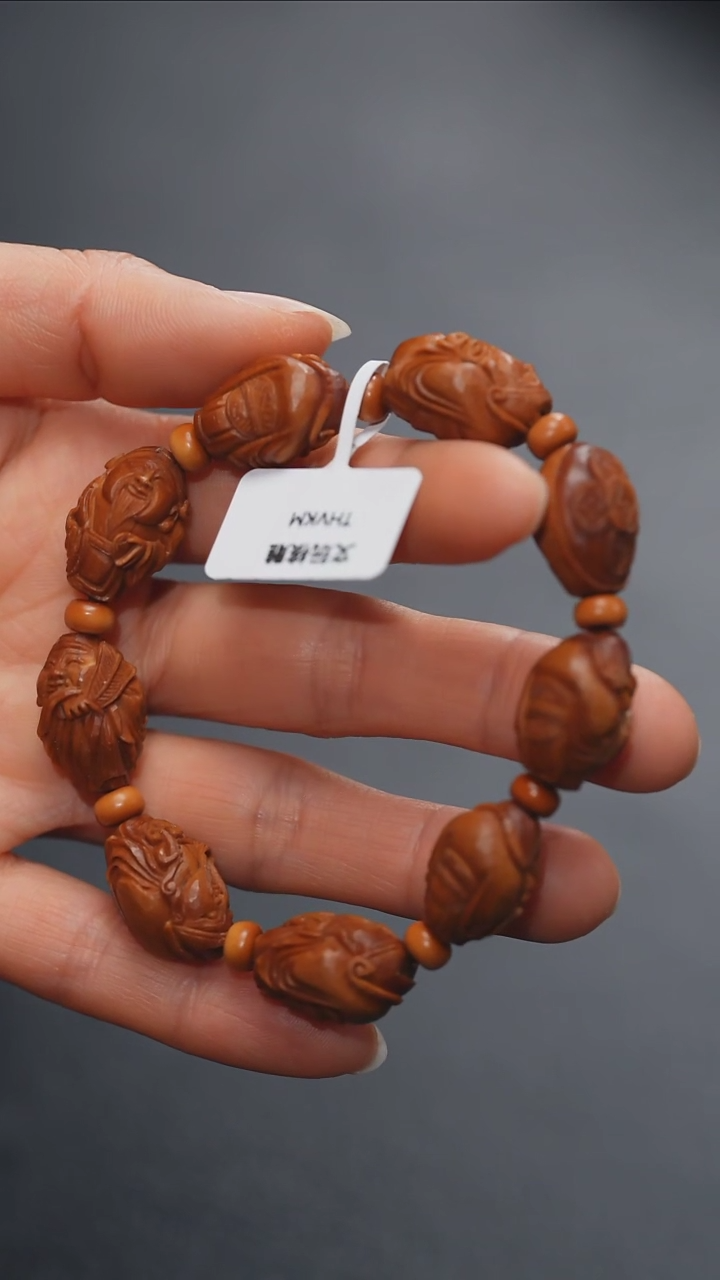 【闪购商品】橄榄核吊坠橄榄核