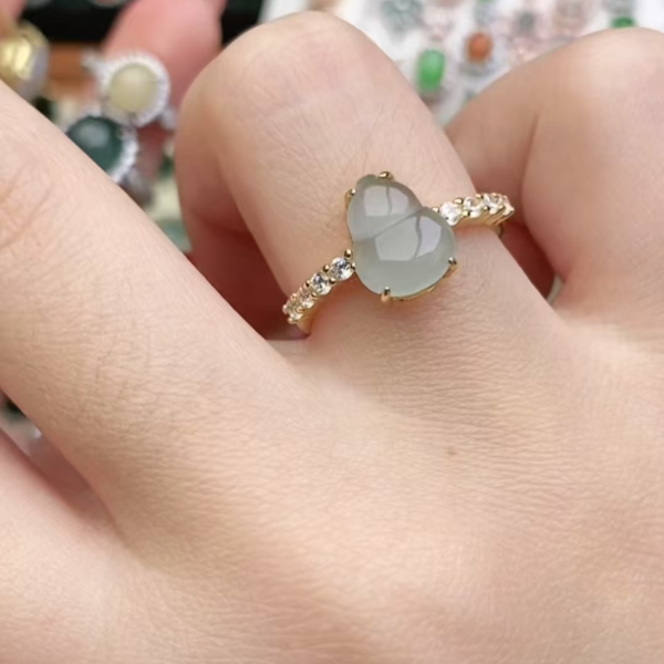 鑫辰珠宝天然A货翡翠银镶嵌设计款开口女戒指时尚百搭