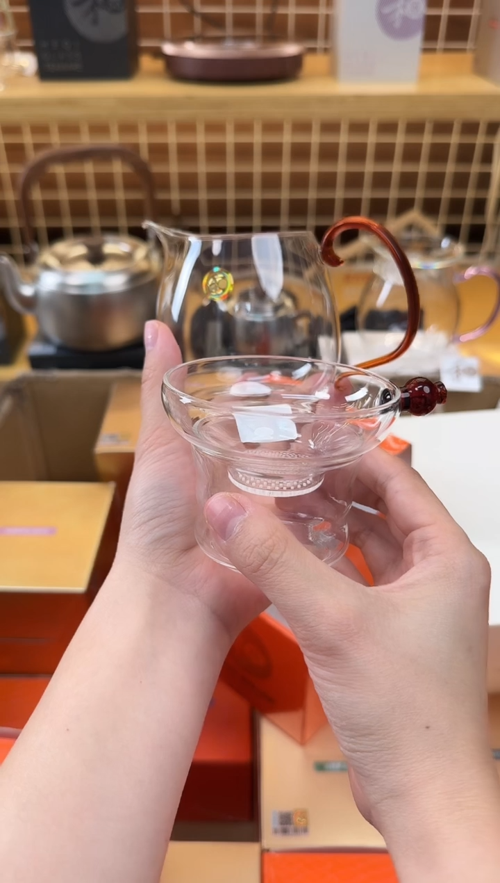 @@禾器晶彩小锦然琥珀+福荣茶漏琥珀