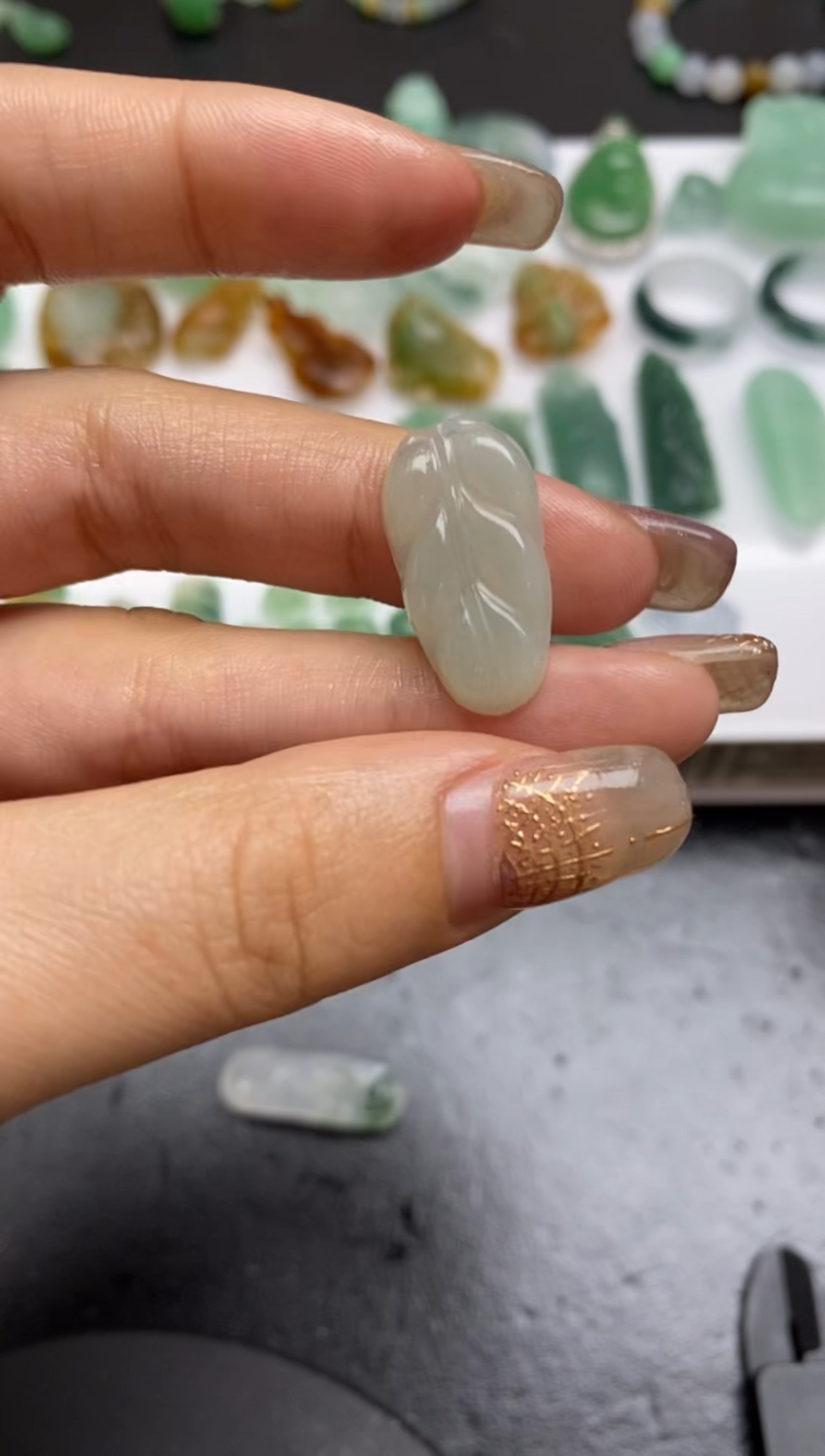 【闪购商品】定制翡翠未镶嵌翡翠毛货~