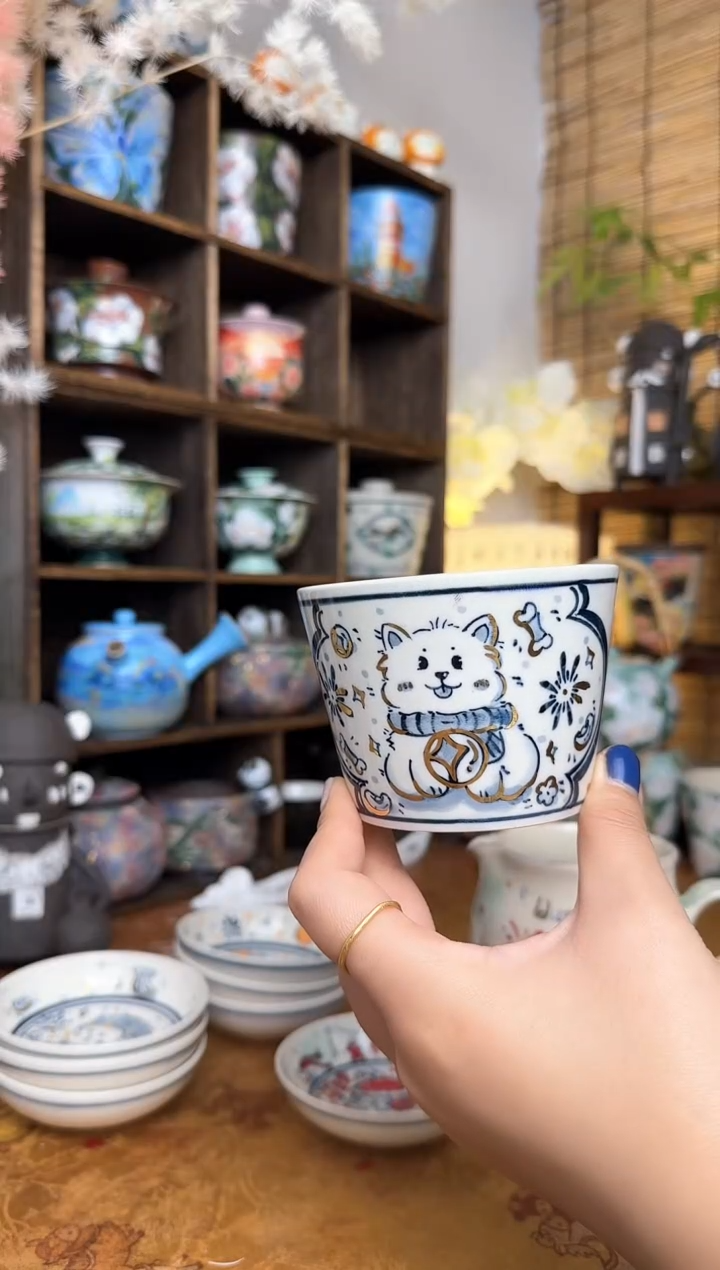 【闪购商品】柯柯手绘修狗朱口杯