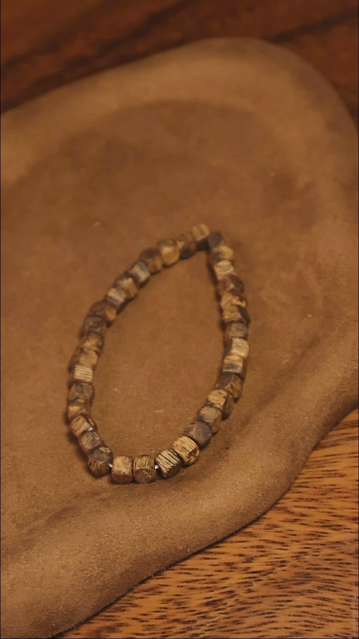 沉香手串香木源宠粉小方糖沉香手串