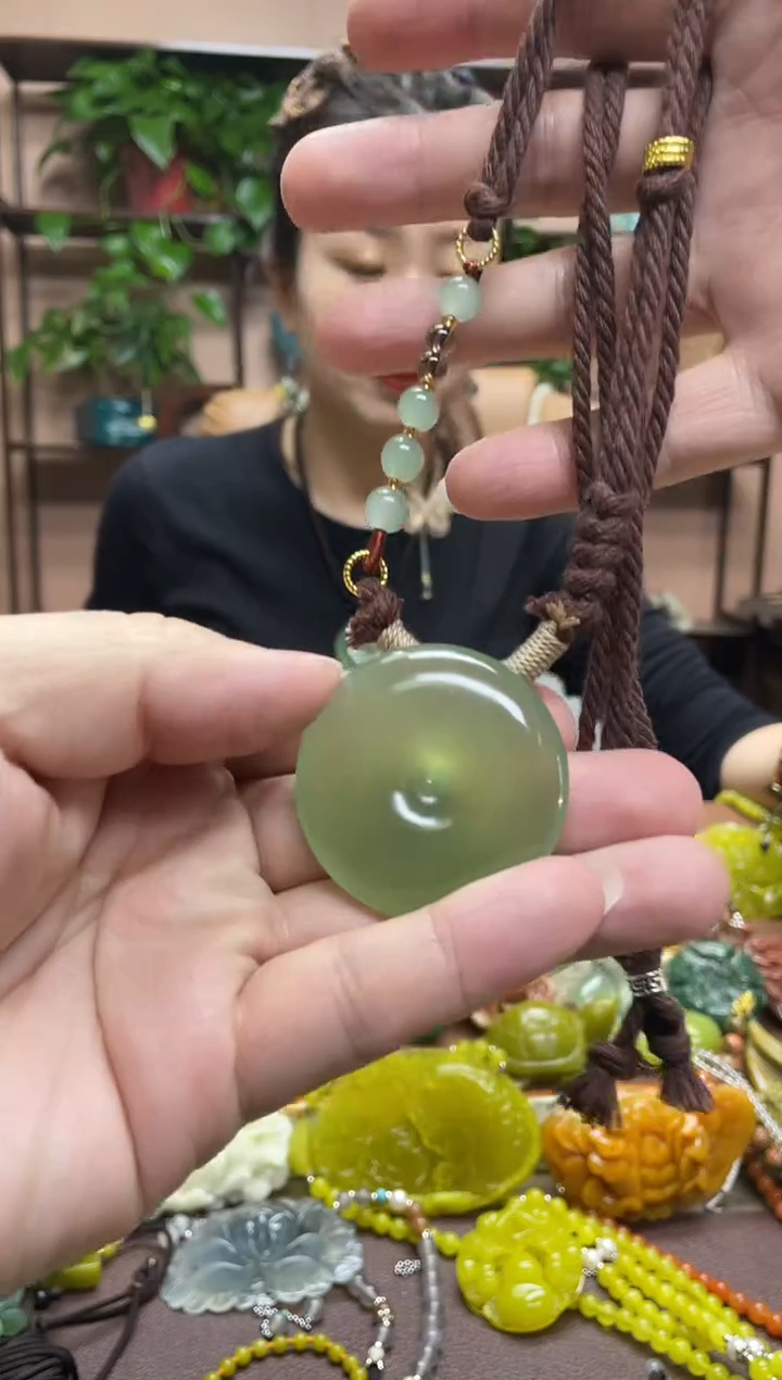 未镶嵌岫玉吊坠用****4·