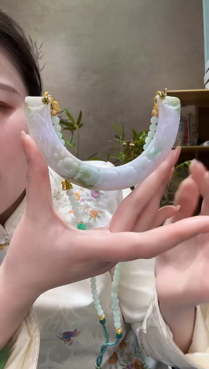 【闪购商品】翡翠颈饰未镶嵌吊坠