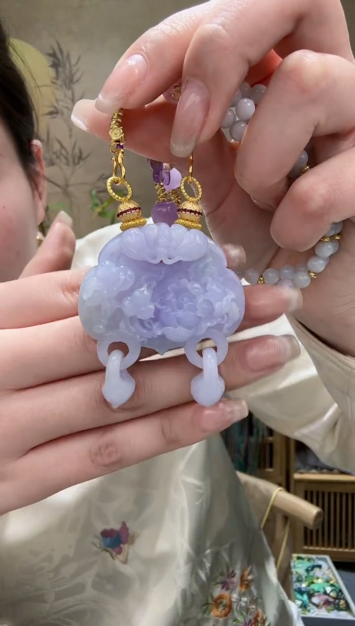 【闪购商品】翡翠颈饰未镶嵌吊坠