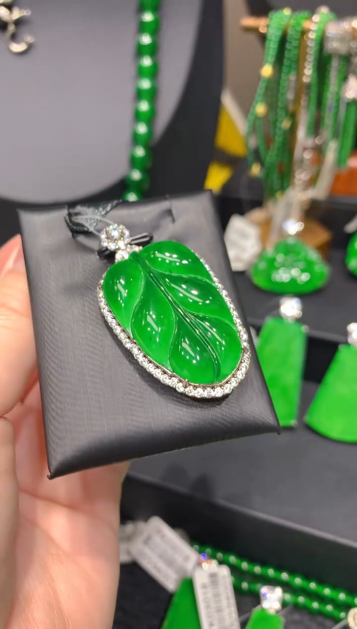 颈饰银S925镶嵌翡翠24一季