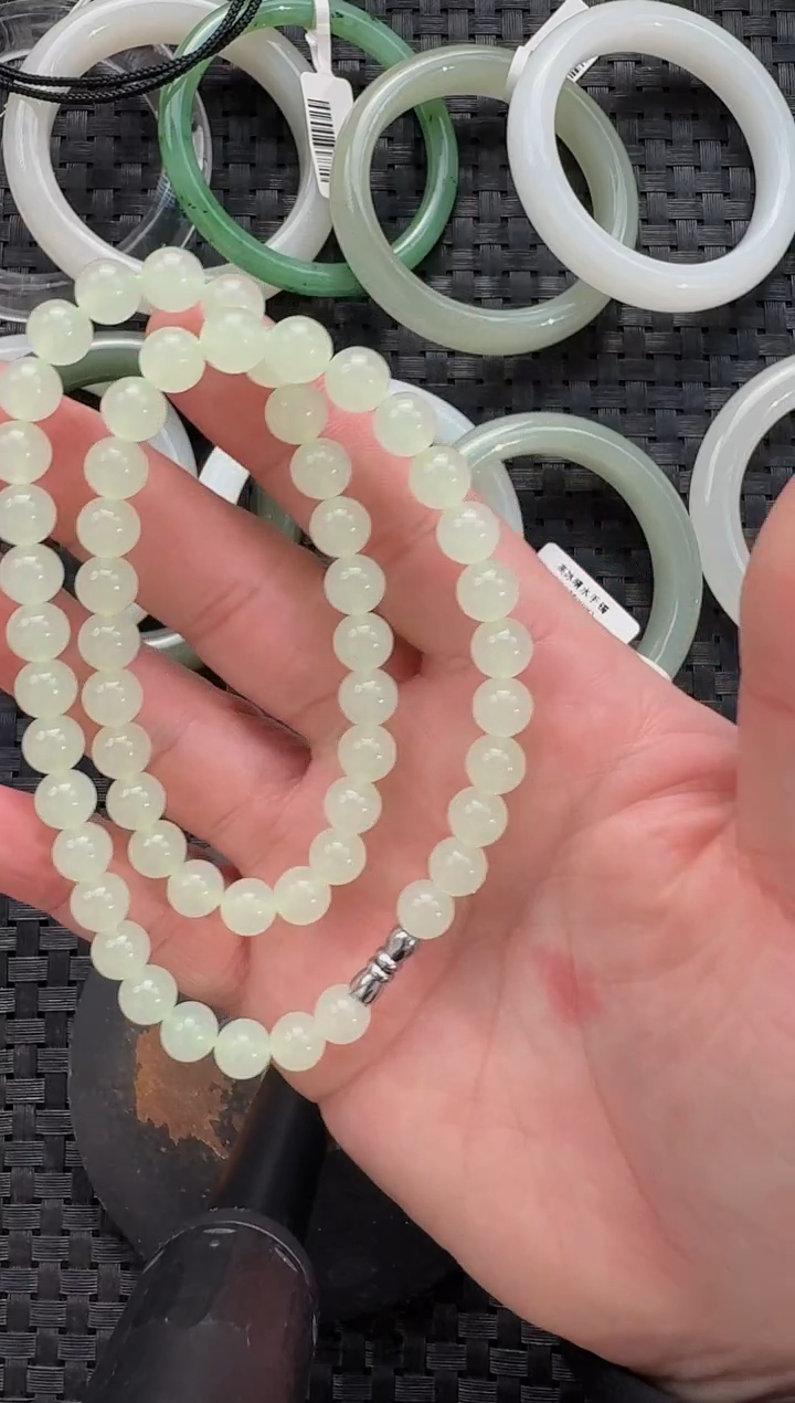 颈饰未镶嵌和田玉8mm女神链