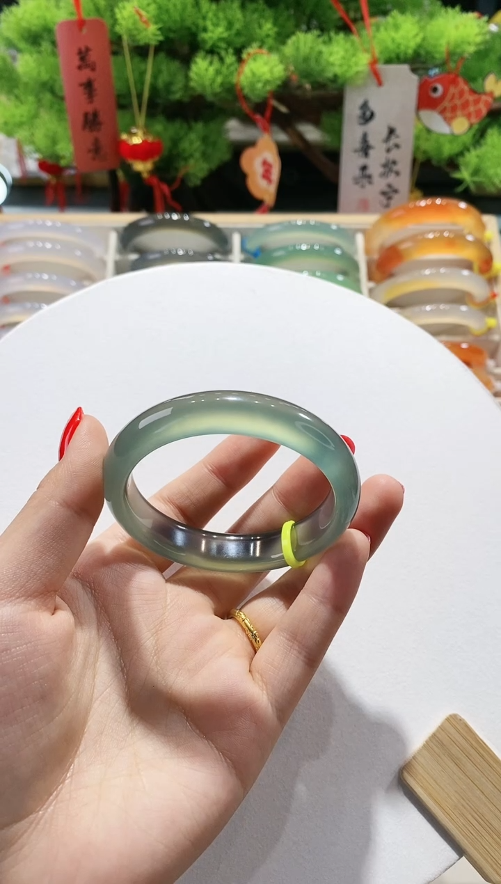 【闪购商品】玛瑙/玉髓手镯未镶嵌89-52.3