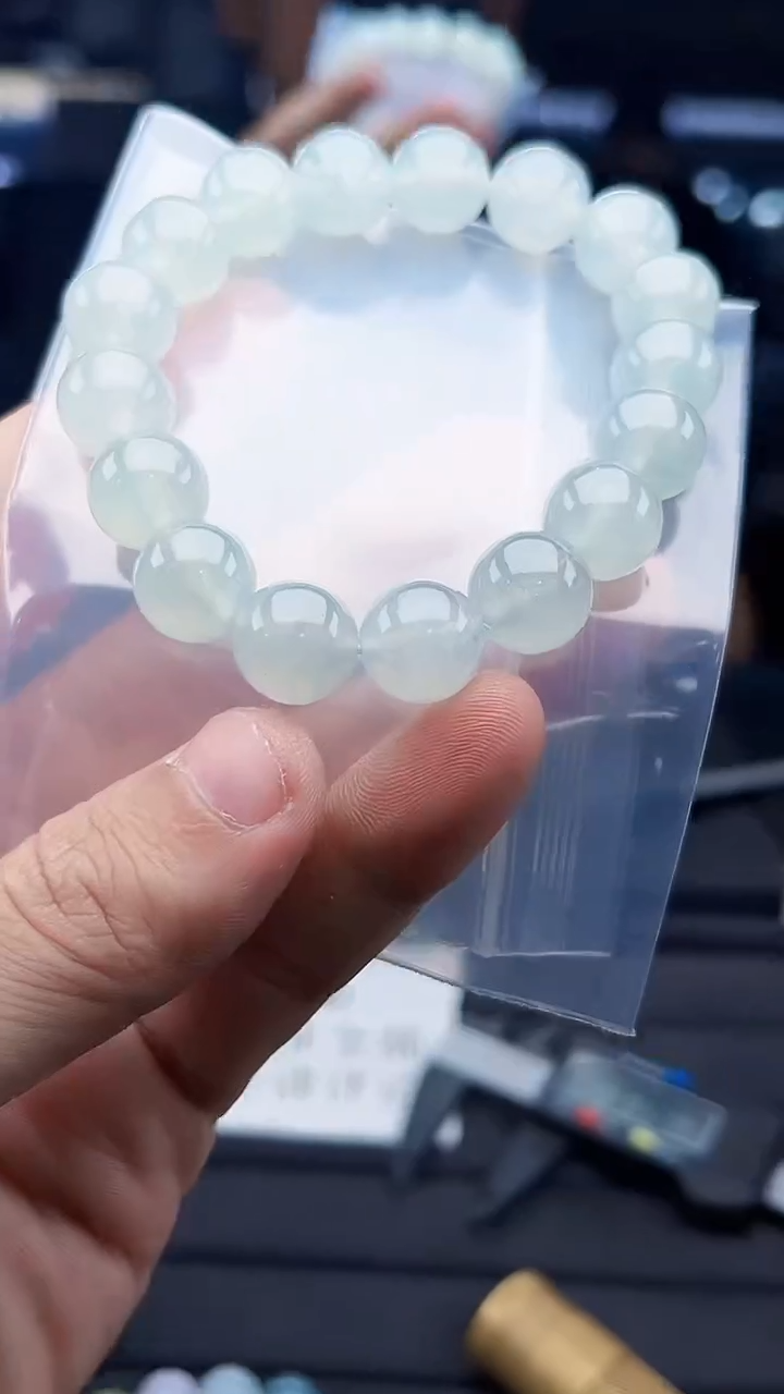 未镶嵌定制翡翠诗*?毛货需精细抛光拍一发一（多样性发货）