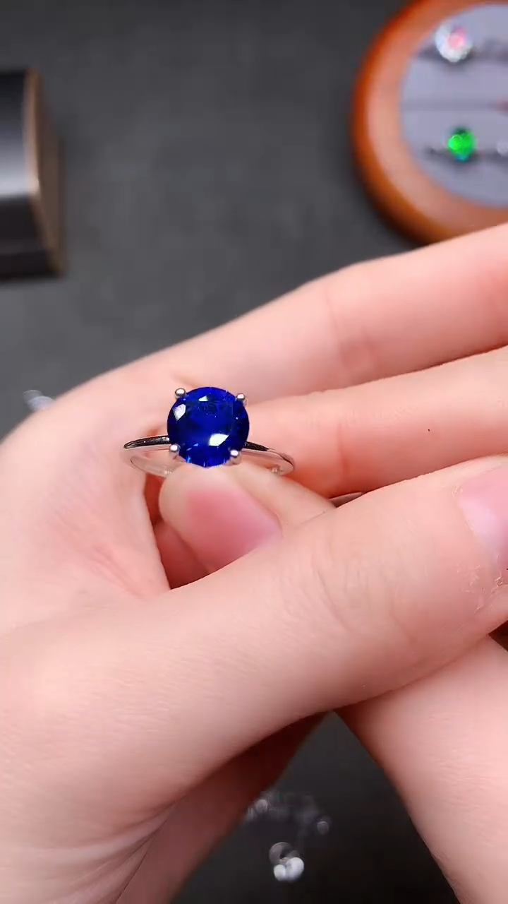 【闪购商品】蓝宝石戒指银S925镶嵌....