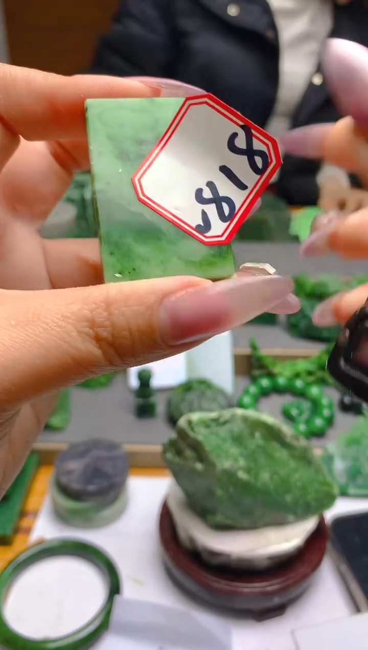 【闪购商品】和田玉（碧玉）珠宝半成品未镶嵌1