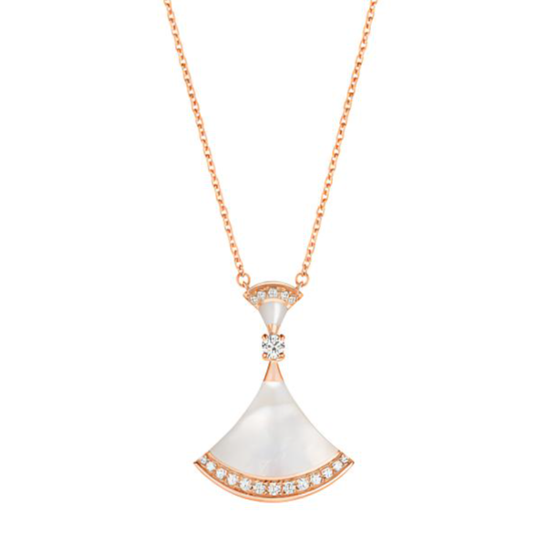 ✨18K 金镶钻白贝大号扇子 显白显气场的百搭锁骨链