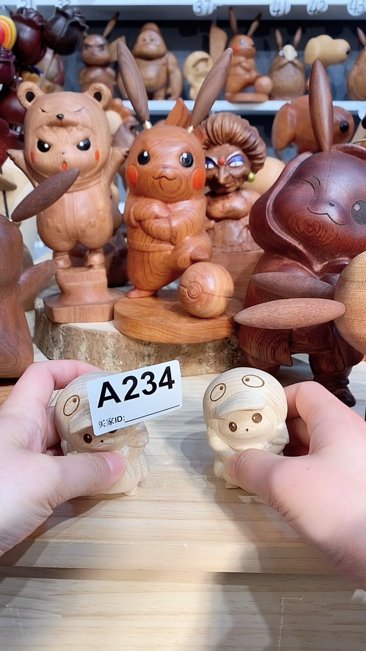 【闪购商品】木木雕摆件可爱卡通