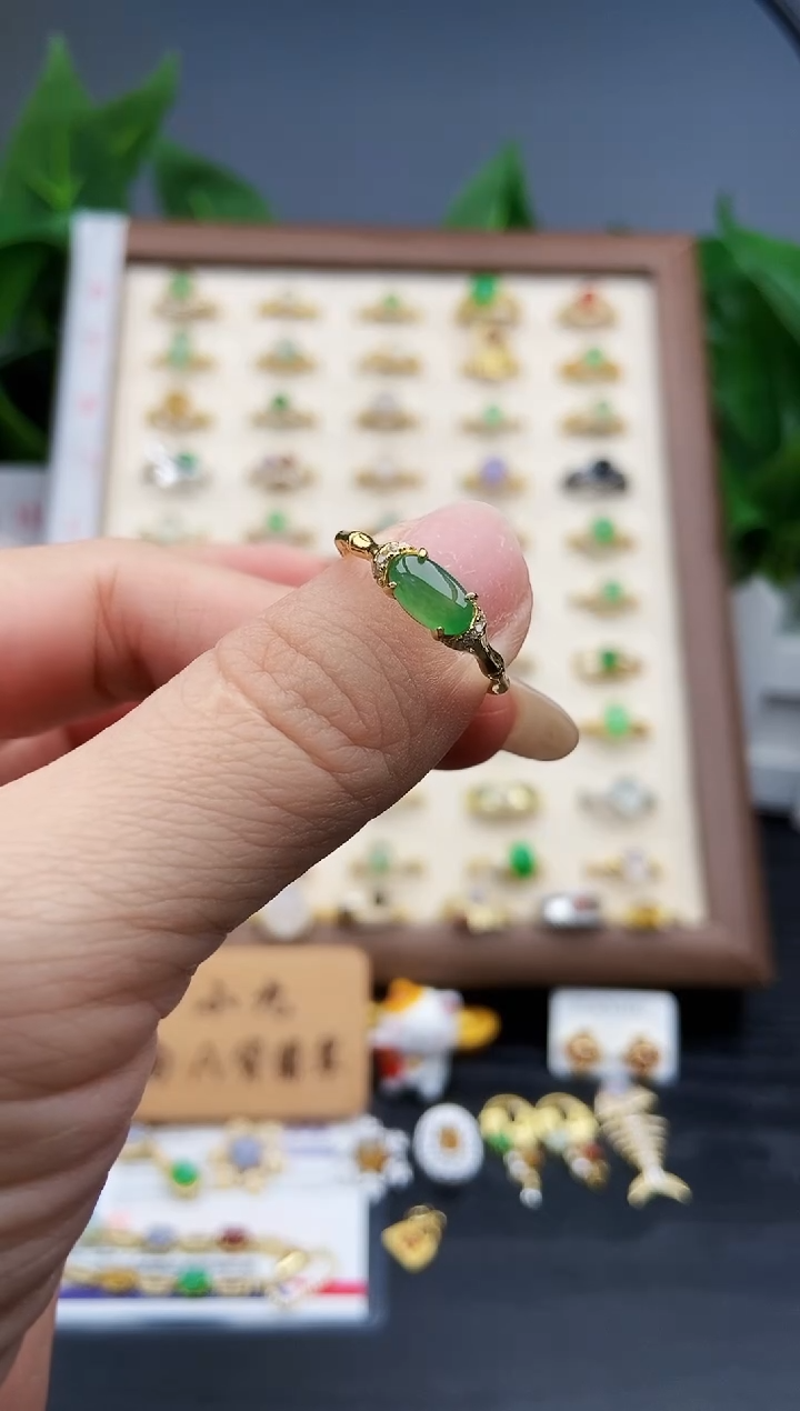 银S925镶嵌戒指翡翠12