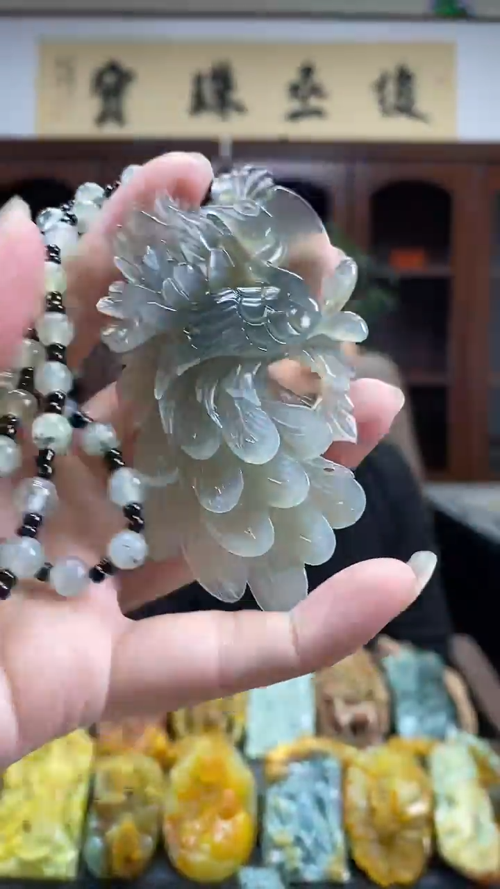 未镶嵌蛇纹石玉挂件【俊成珠宝】