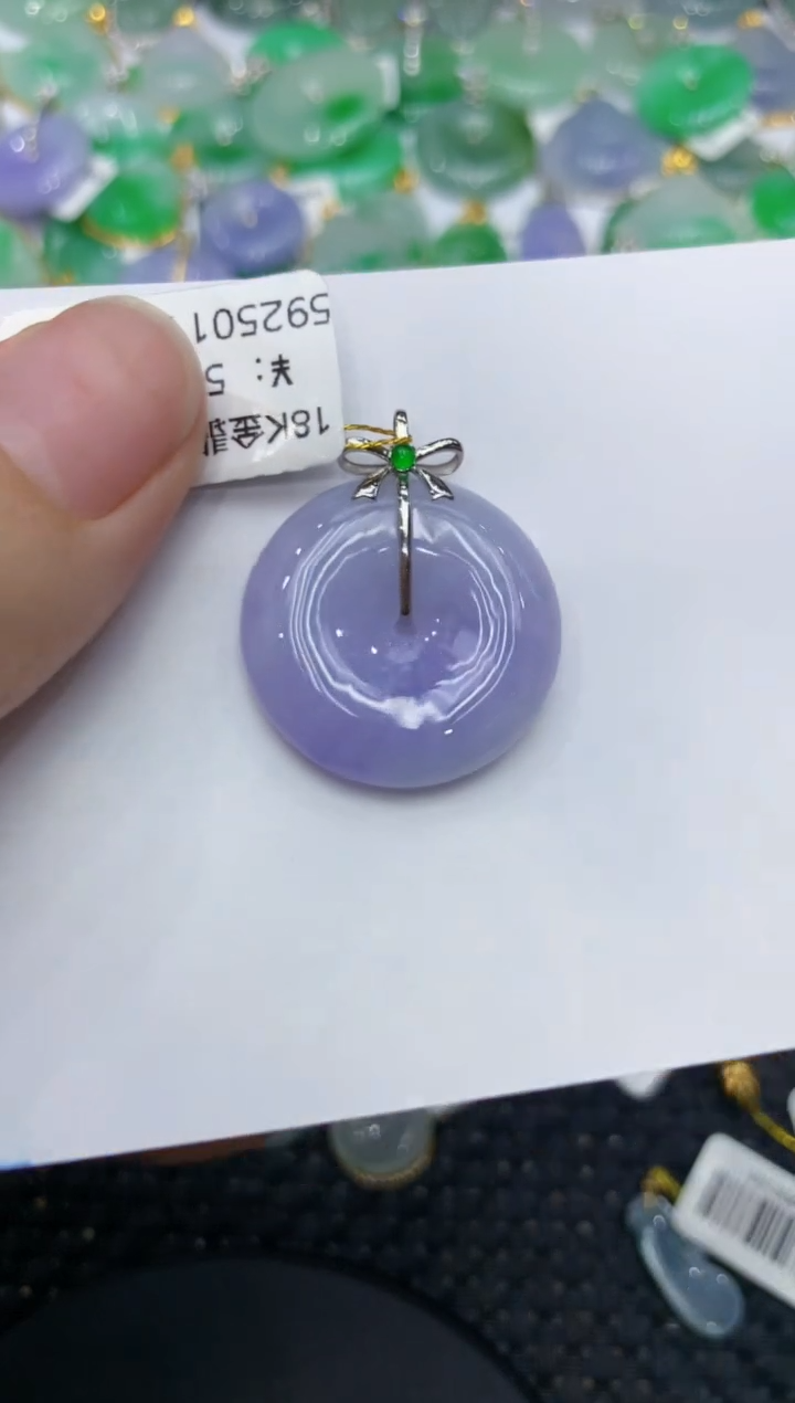 【闪购商品】翡翠颈饰18K金镶嵌11111111111