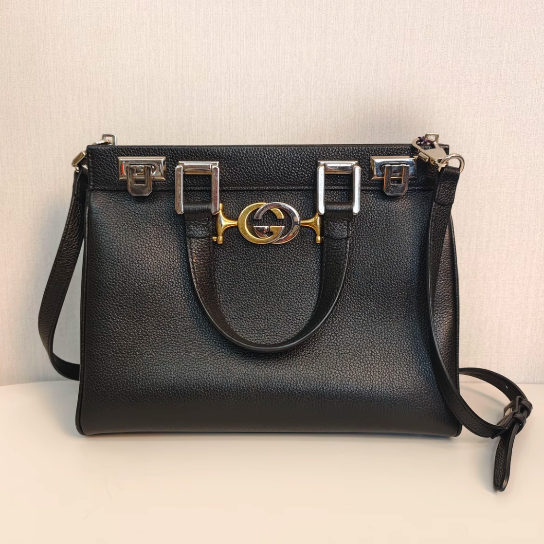 99新 GUCCI/古驰 黑金zumi 小号单肩包