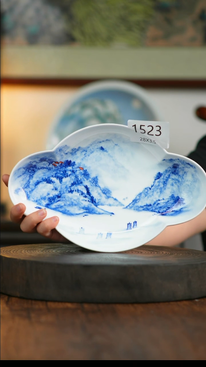 盘景德镇釉下五彩手绘餐具1523