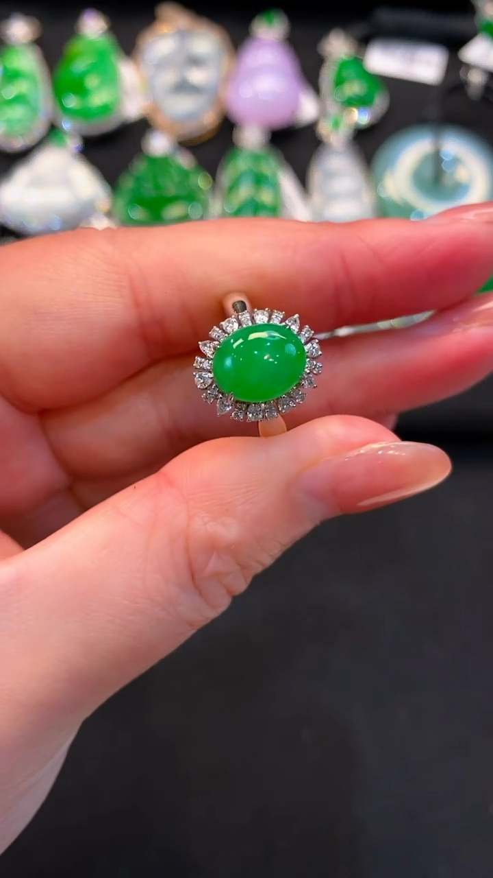 【闪购商品】翡翠吊坠(不含链)18K金镶嵌戒指