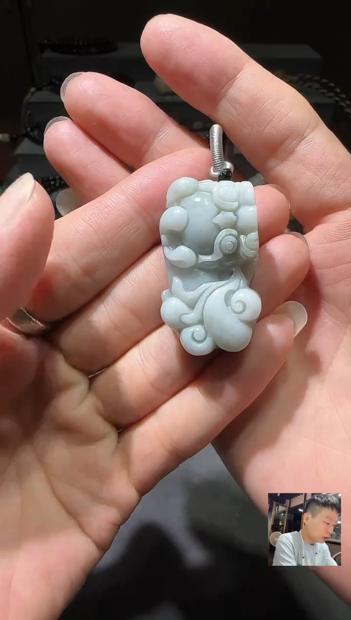 翡翠未镶嵌颈饰翡翠吊坠