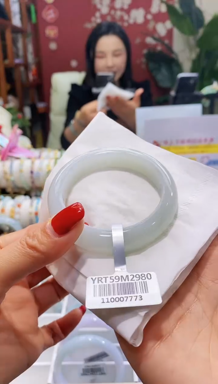 【闪购商品】翡翠手镯未镶嵌90圈口5253/12.3*8.5