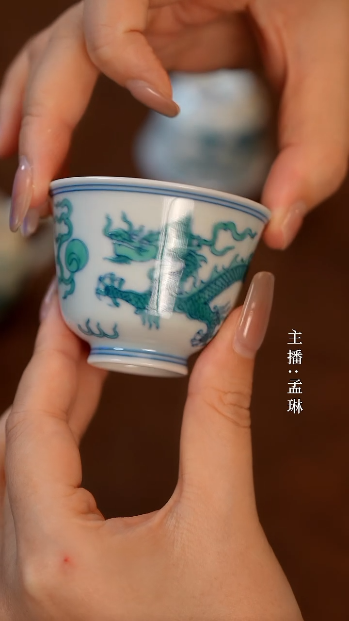 手工瓷器，每只不同