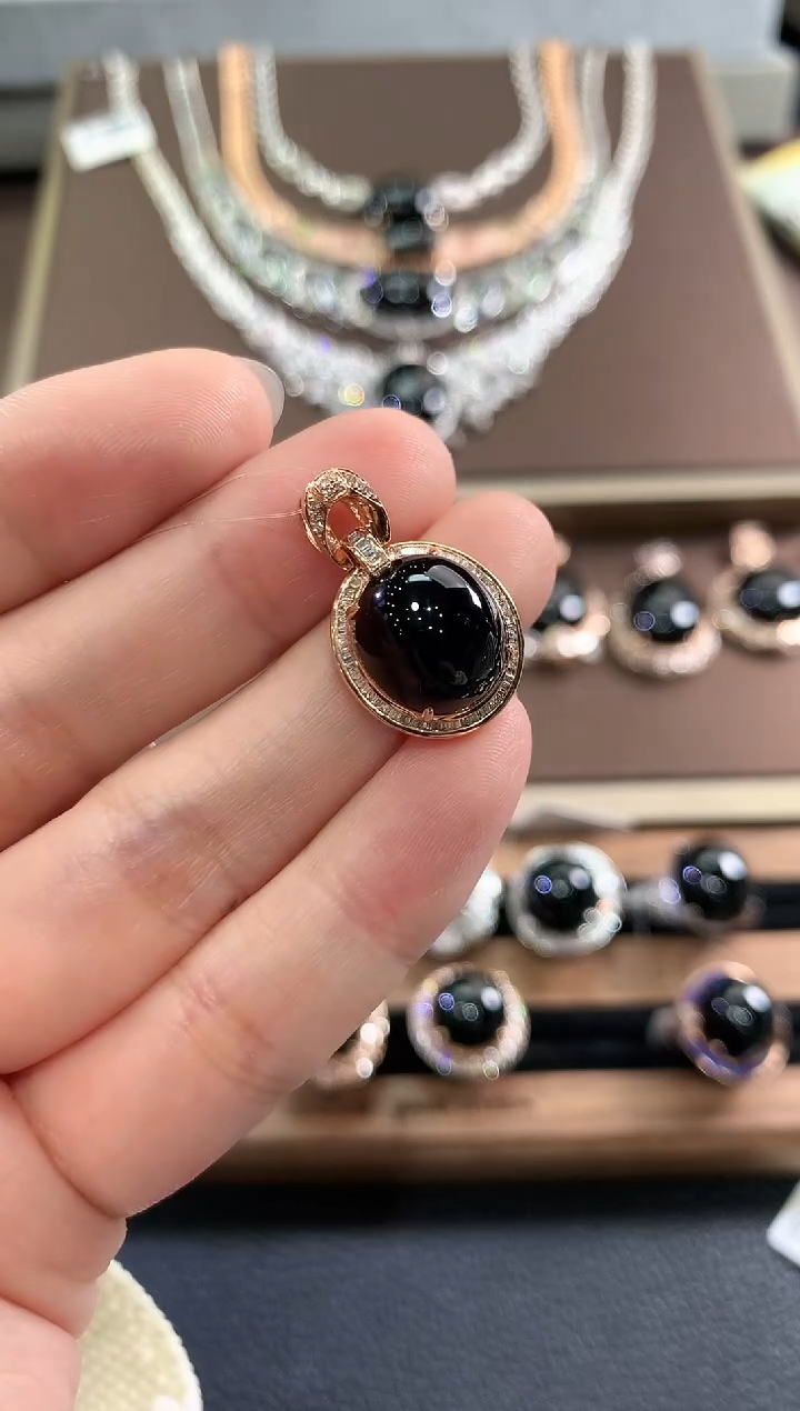 吊坠(不含链)18K金镶嵌翡翠g189