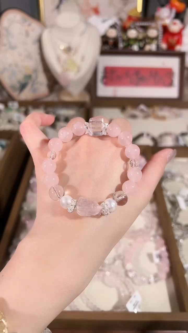 【闪购商品】水晶手链未镶嵌天然水晶 多样性发货发其一 颜色微差