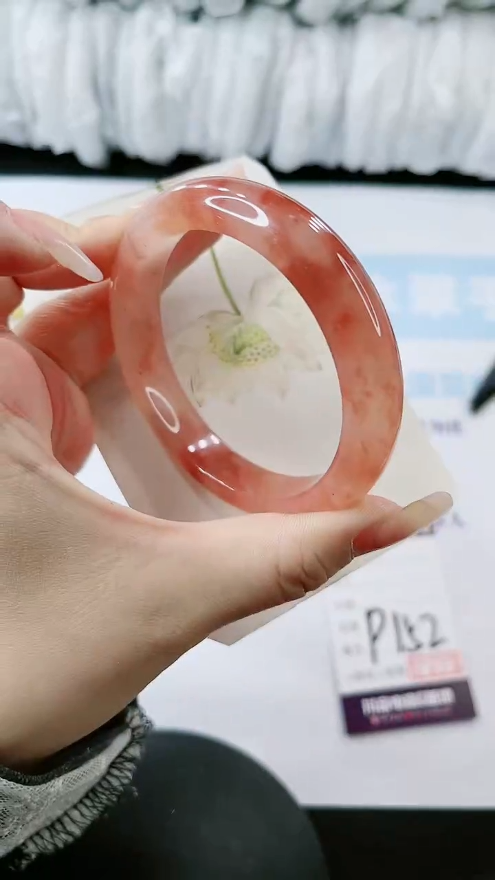 【闪购商品】石英质玉手镯未镶嵌多样性发货P152